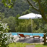 Poggio Ferrone Kır Evi *