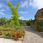Kır Evi Poggio Ferrone