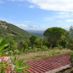 Poggio Ferrone Kır Evi *